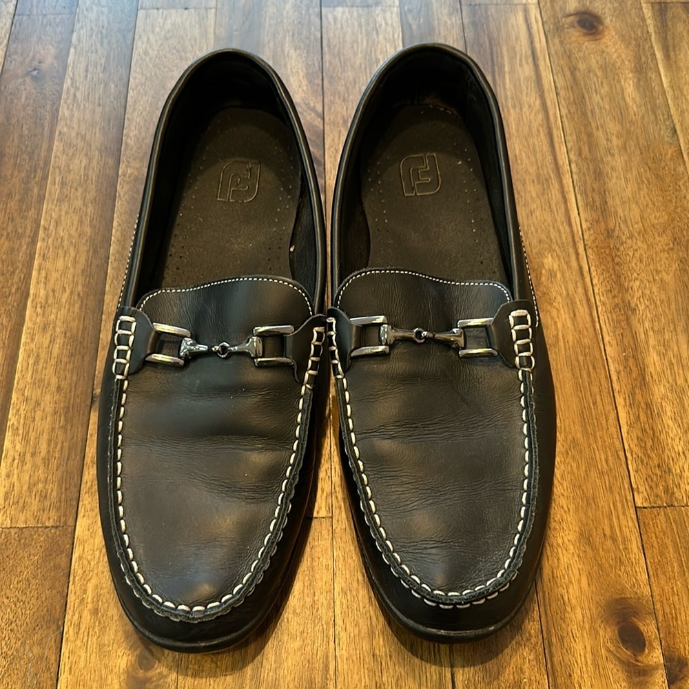 Men’s FootJoy black loafers, size 10